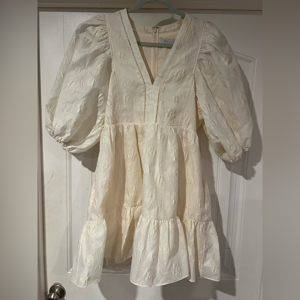 HUNTER BELL Cream Mini Dress size L